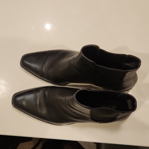 Michael Kors Chelsea LOTTIE Boots women's, 9.5 Black leather. - Picture 5 of 8